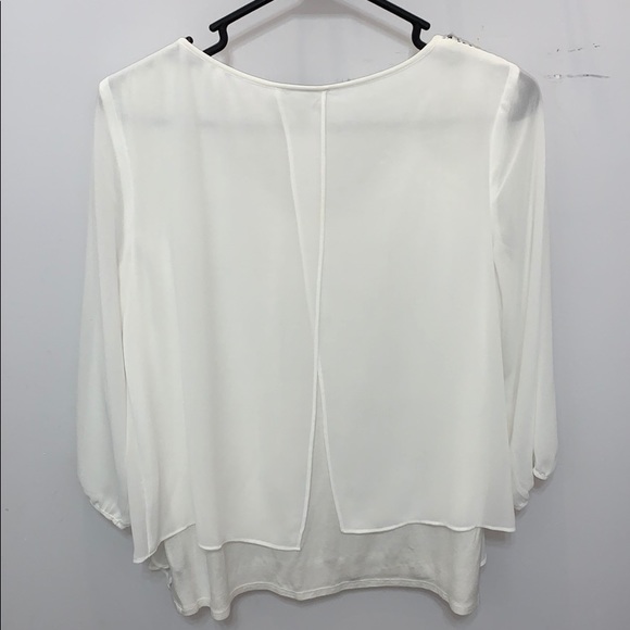 White Blouse - Picture 3 of 4